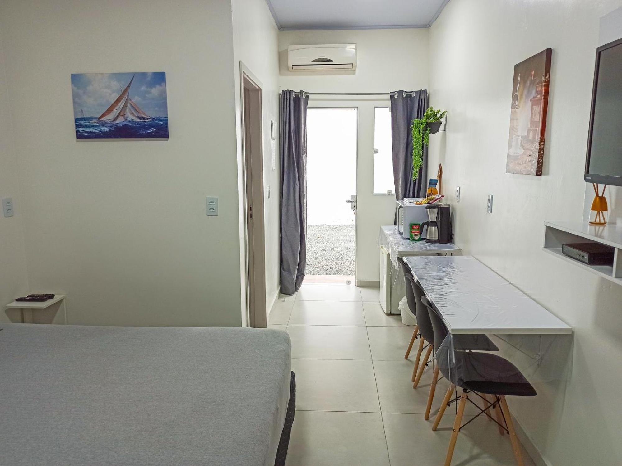 Suites A 100M Da Praia E 800M Do Beto Carrero Penha  Exterior photo
